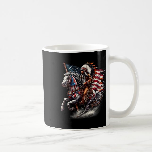 Taza De Café Bandera del Día Nativo Estadounidense Caballo de I (Derecha)