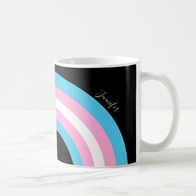 Taza De Café Bandera del Orgullo Arcoiris transgénero Monograma (Derecha)