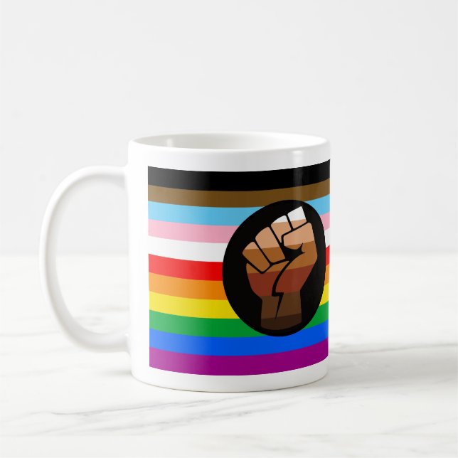 Taza De Café Bandera del Orgullo POC Progreso LGBTQ+ (Izquierda)