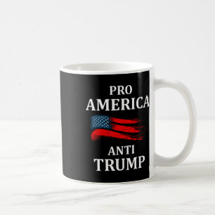 Taza De Café Bandera estadounidense anti Trump 2024