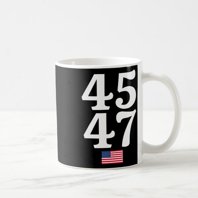 Taza De Café Bandera Estadounidense De Trump 2024 (Derecha)