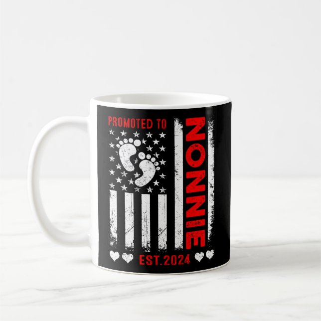 Taza De Café Bandera Estadounidense Promovida A Nonnie 2024 (Izquierda)