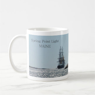 Taza De Café Barco De Barco De Punta De Primavera En Alto Por..