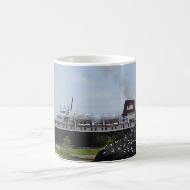 Taza De Café Barco de carbón Badger SS en tazón de café de Mani (Centro)