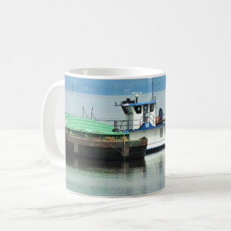 Taza De Café Barco de Dubuque, Iowa Pusher en el río Misisipi