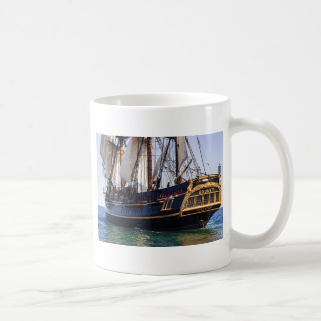 Taza De Café Barco de HMS Bounty Tall (Derecha)