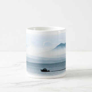 Taza De Café Barco en el lago Yellowstone