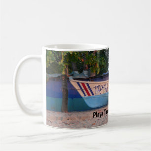 Taza De Café Barco pesquero en la playa de Tamarindo, Costa Ric