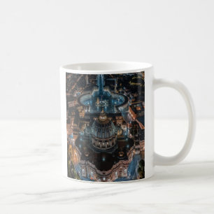 Taza De Café Basílica y Plaza de San Pedro de noche