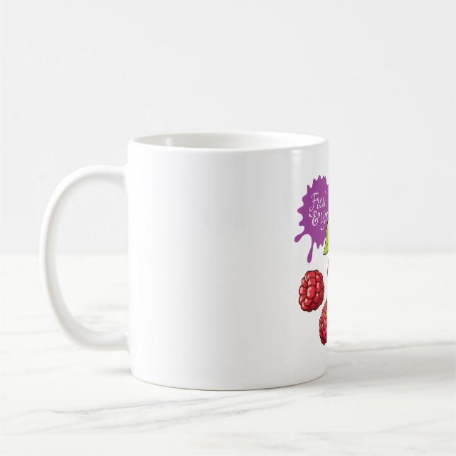 Taza De Café Bayas rojas frescas y cerezas (Izquierda)