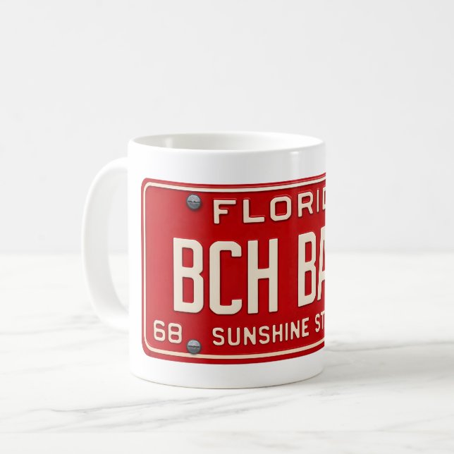 Taza De Café Beach Babe 1969 | Retro Red Florida License Plate (Anverso izquierdo)