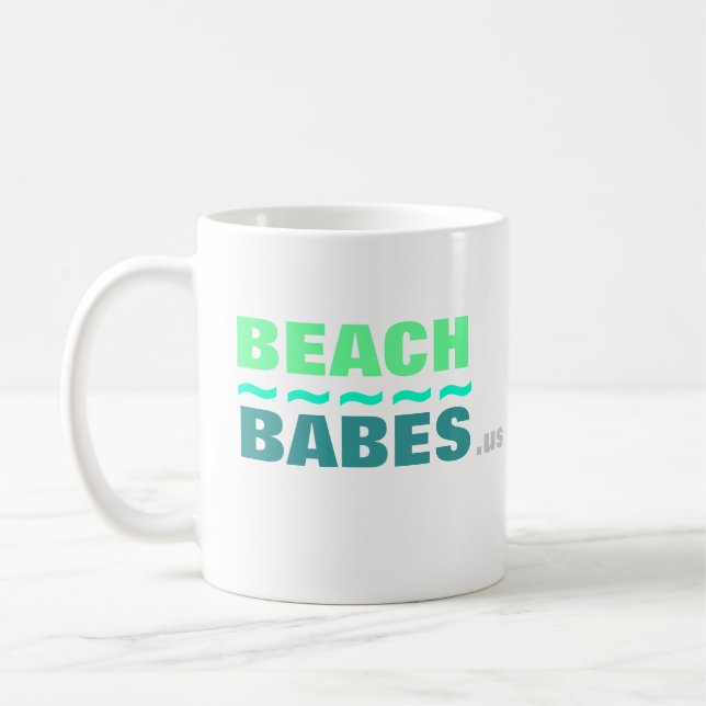 Taza De Café BEACHBABES.us mug (Izquierda)