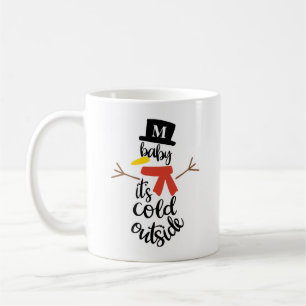 Taza De Café Bebé hace frío fuera de Snowman con café inicial