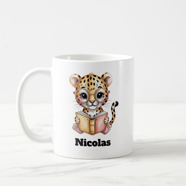 Taza De Café Bebé Leopardo Lindo Leyendo un Libro Personalizado (Izquierda)