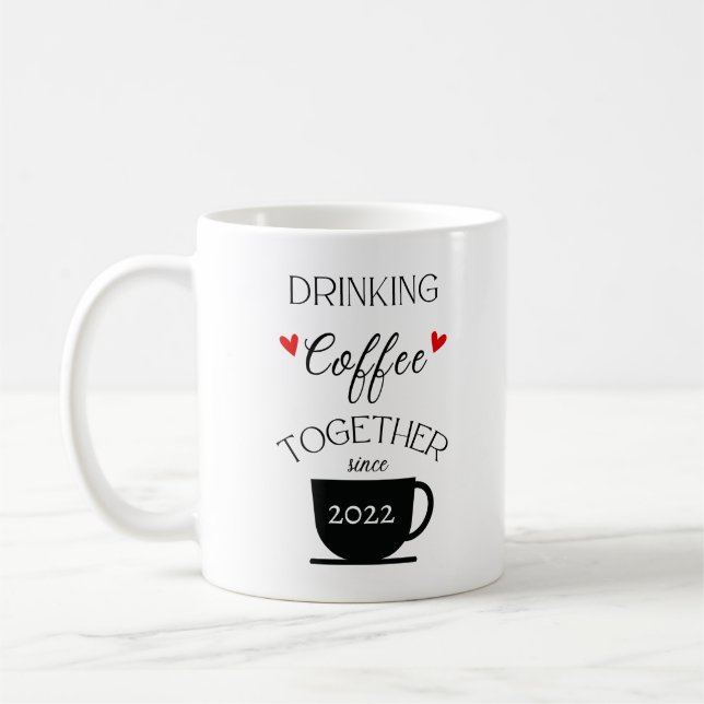 Taza De Café Beber café juntos desde___- personalizado (Izquierda)