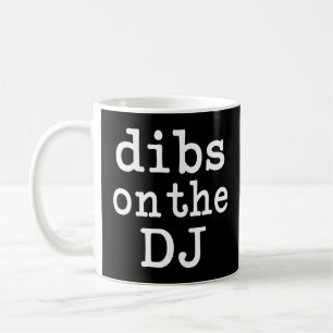 Taza De Café Beber en la camisa divertida de las DJ