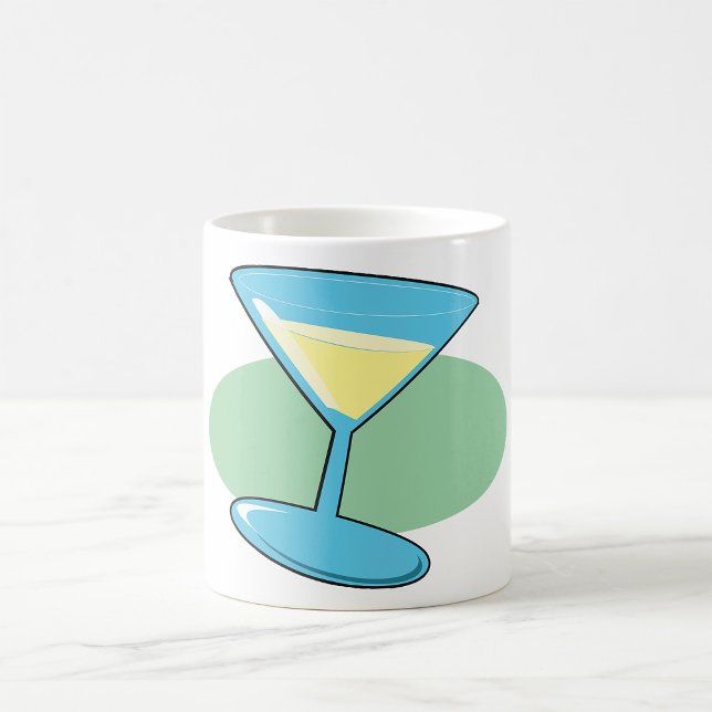 Taza De Café Bebida Martini En Un Café De Vidrio (Subido por el creador)