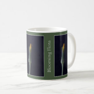Taza De Café Belleza personalizada dentro de una elegante foto 