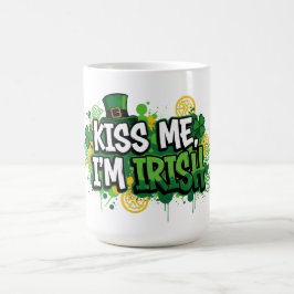 Taza De Café Bésame soy el Día de San Patricio Irlandés