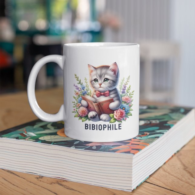 Taza De Café Bibliophile Cute Car Leyendo Un Libro (Subido por el creador)