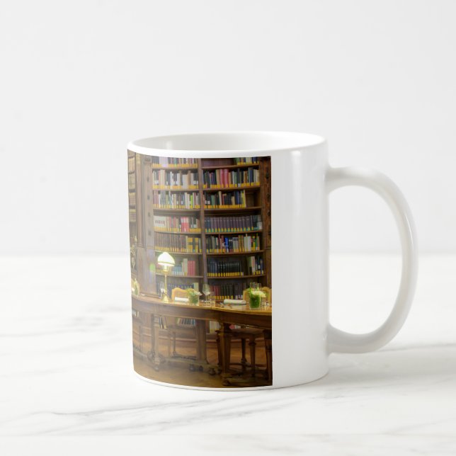Taza De Café Biblioteca Histórica Anticuada (Derecha)