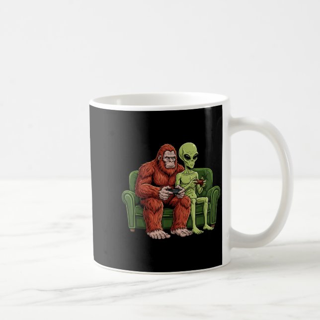 Taza De Café Bigfoot Alien Video Games Gaming Sasquatch Ufo Men (Derecha)