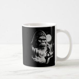 Taza De Café Bigfoot Sasquatch Vintage Aullando en la Luna Bosq