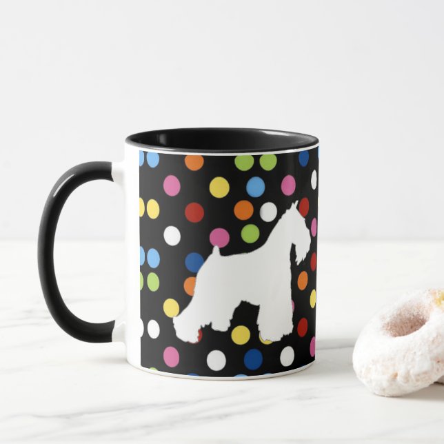 Taza de café blanca del lunar del Schnauzer (Con donut)