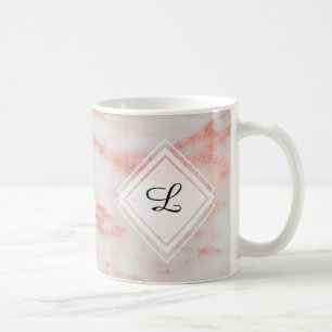 Taza De Café Blanco e inicial color de rosa del monograma del