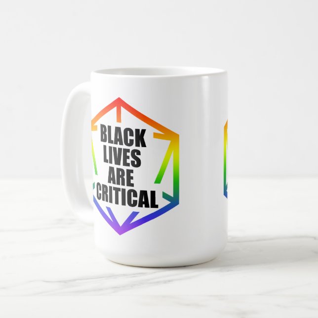 Taza De Café BLM Black Lives are Critical [LGBTQ+] (Anverso izquierdo)