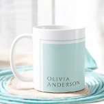 Taza De Café Bloque de color Minimalista simple con nombre<br><div class="desc">El diseño de esta taza de café transmite una sensación de elegancia y estilo minimalista clásico con sus modernos elementos de diseño de bloques de color en azul claro de huevo de color acua robin. La plantilla de texto para este diseño incluye su nombre en la esquina inferior izquierda. Esta...</div>