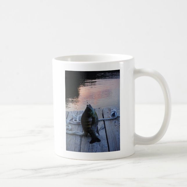 Taza De Café Bluegill al atardecer Lago Arrowhead (Derecha)