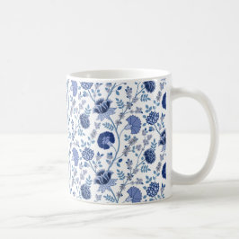 Taza De Café Blues del patrón floral jacobeo en blanco
