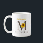Taza De Café Boda de dama de honor de girasol editable rústico<br><div class="desc">Una taza monogramada de girasol marrón y amarillo editable moderna rústica. Mueva el girasol para que coincida con su inicial con tipografía clásica moderna. Los colores de todos los elementos son editables, simplemente haga clic en personalizar más y seleccione la capa que desea cambiar. Envíeme un mensaje si necesita ayuda...</div>