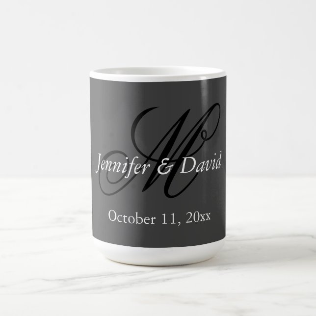Taza De Café Boda de monograma caligrafía atractiva (Centro)