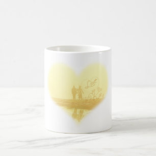 Taza De Café Boda en la playa del corazón amarillo