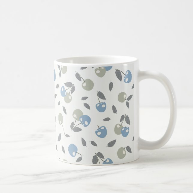Taza De Café Boho Beach Cherries - sage blue fruit pattern. (Derecha)