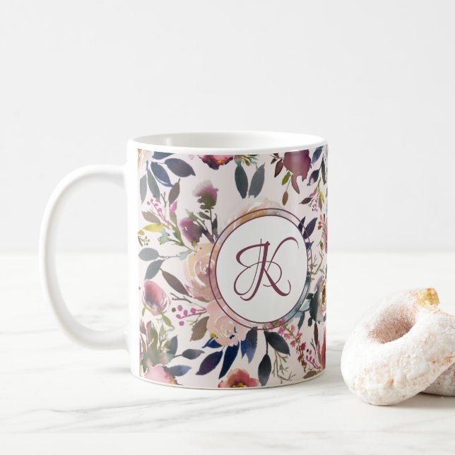 Taza De Café Boho Flores Pink Sage Green Monogramado (Con donut)