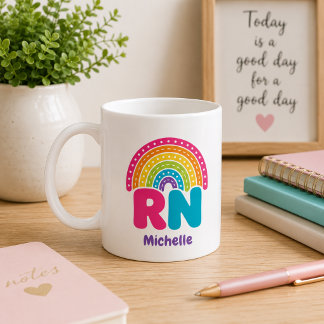 Taza De Café Boho Monograma Arcoíris RN