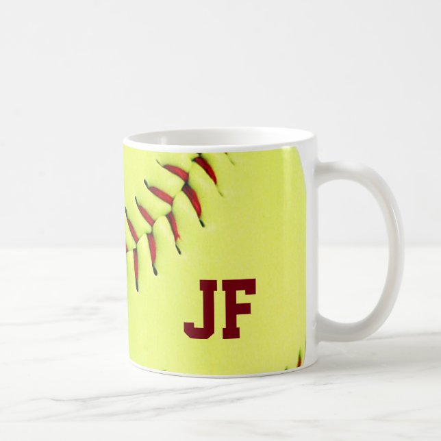 Taza De Café Bola amarilla personalizada del softball (Derecha)