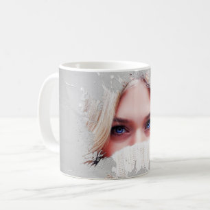 Taza De Café Bonito Agradable Chica Ojos Azules Mujer de pelo r