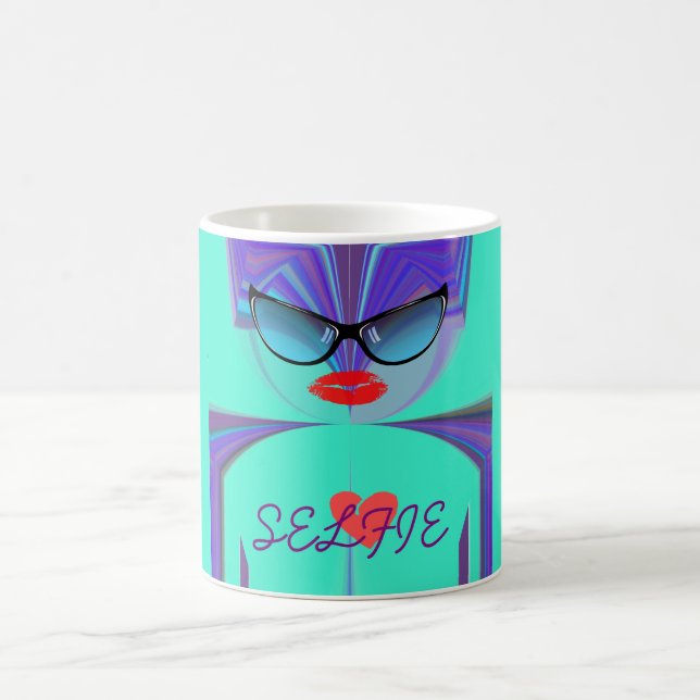 Taza De Café Bonito Y Bonito Corazón Selfie. Mug Wrap-Image (Centro)