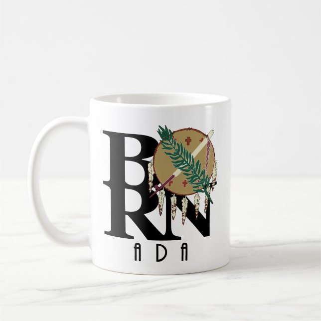 Taza De Café BORN Ada Oklahoma 11oz (Izquierda)