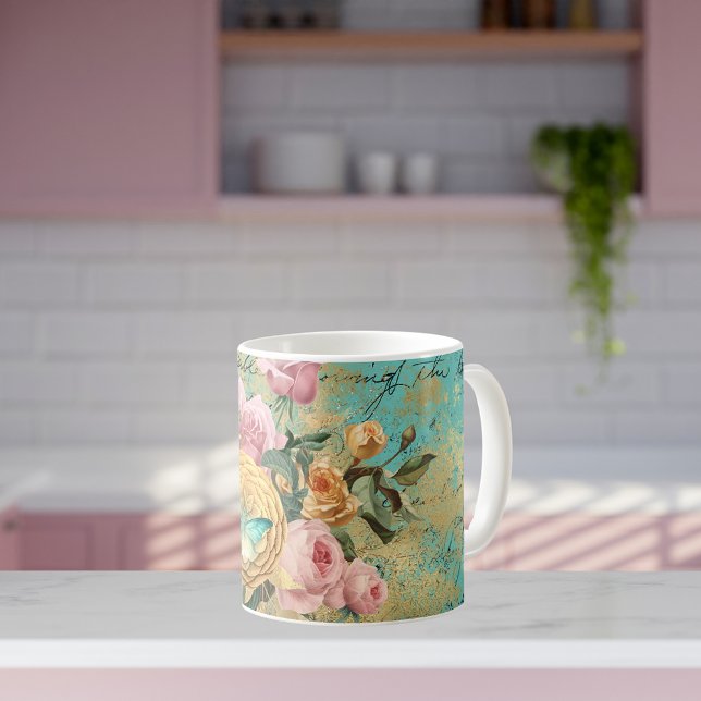 Taza De Café Bouquet floral y mariposa de época (Subido por el creador)