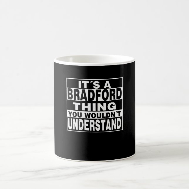 Taza De Café BRADFORD Apellido Personalizado (Centro)