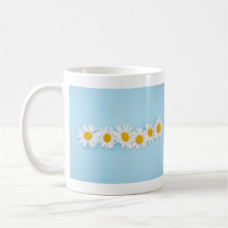 Taza De Café Brillante hilera de margarita en Sky Blue Mug