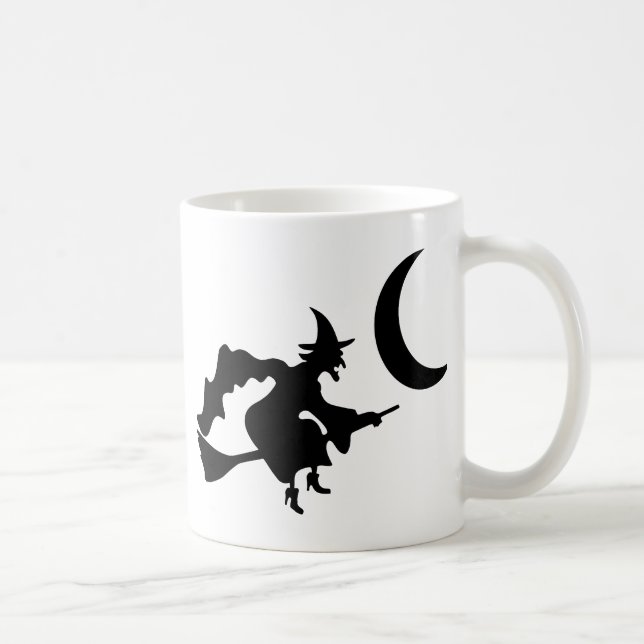 Taza De Café Bruja volando por luna creciente (Derecha)