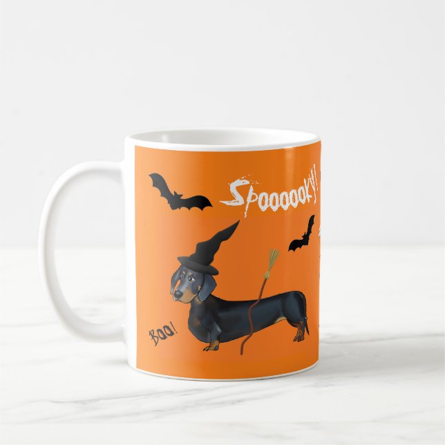 Taza De Café Bruja y momia fantasmagóricas del Dachshund de (Izquierda)