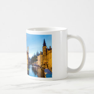 Taza De Café Brujas medievales belgas - Pro Photo
