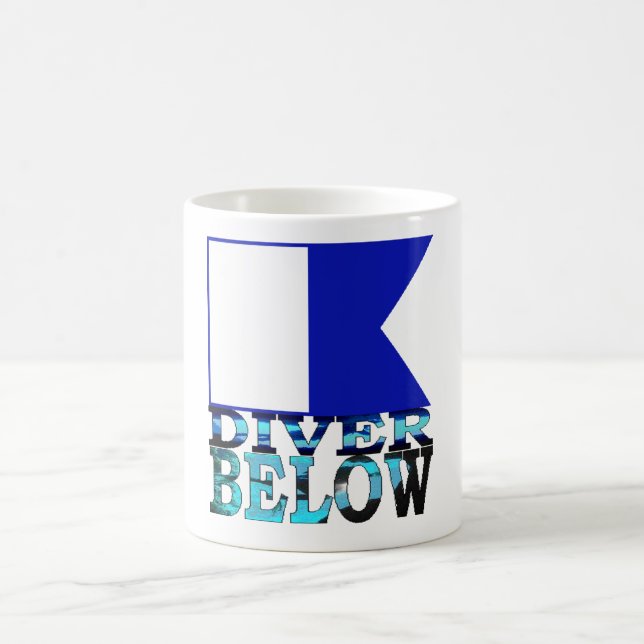 Taza De Café buceador debajo del azul (Centro)